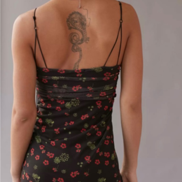 UO Women’s Petite Bright Side Lace-Up Mini Black Floral Dress! Brand New! - Picture 3 of 14